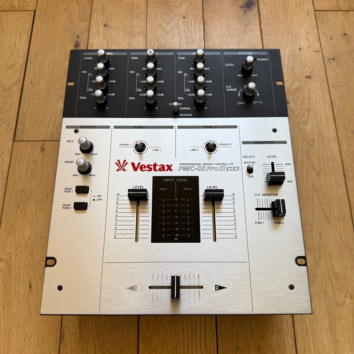 Vestax PMC-05 Pro III 3 VCA Clean Serviced Scratch DJ Mixer Inc AC-14 PSU
