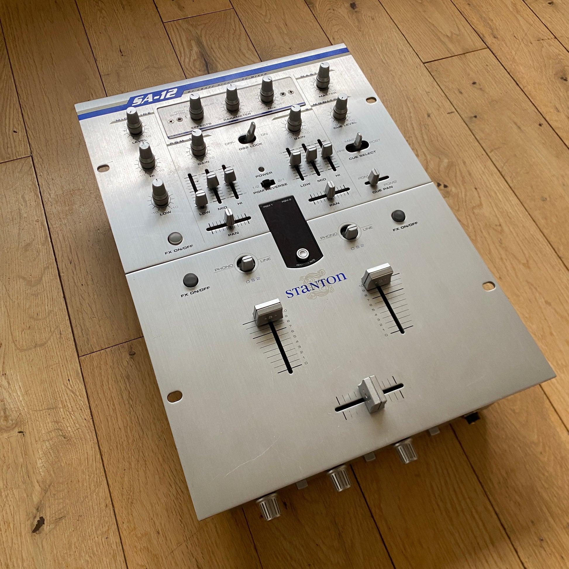 Stanton SA-12 DJ Craze Mixer | Serviced Scratch Mixer with FX