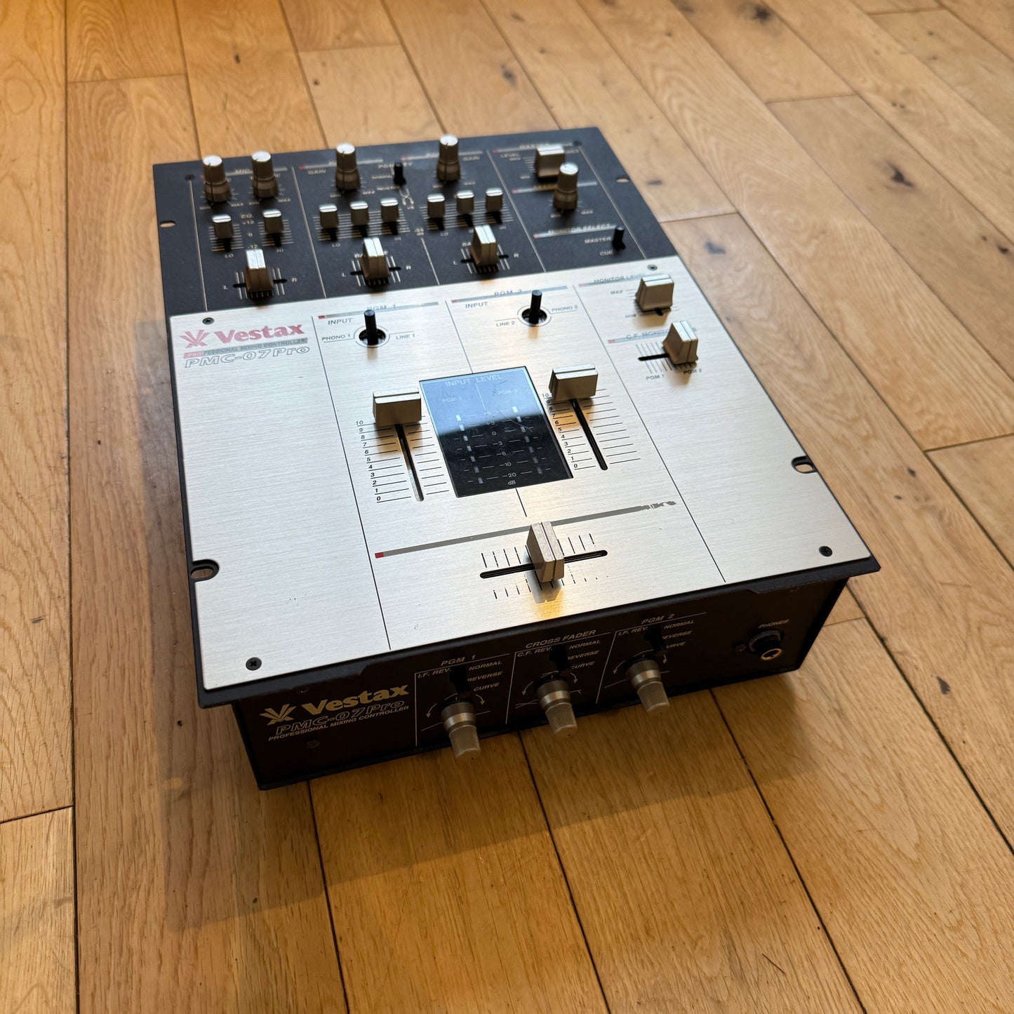 Vestax PMC-07 Pro Mixer Remix Serviced Mixer inc AC-12 PSU