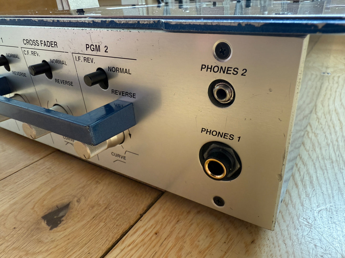Vestax PMC-07 Pro ISP Mixer Remix Serviced Mixer inc AC-12 PSU