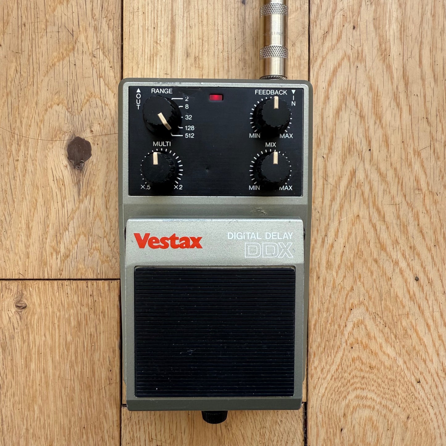 Vestax DDX Digital Delay FX Guitar Pedal Boss DD3