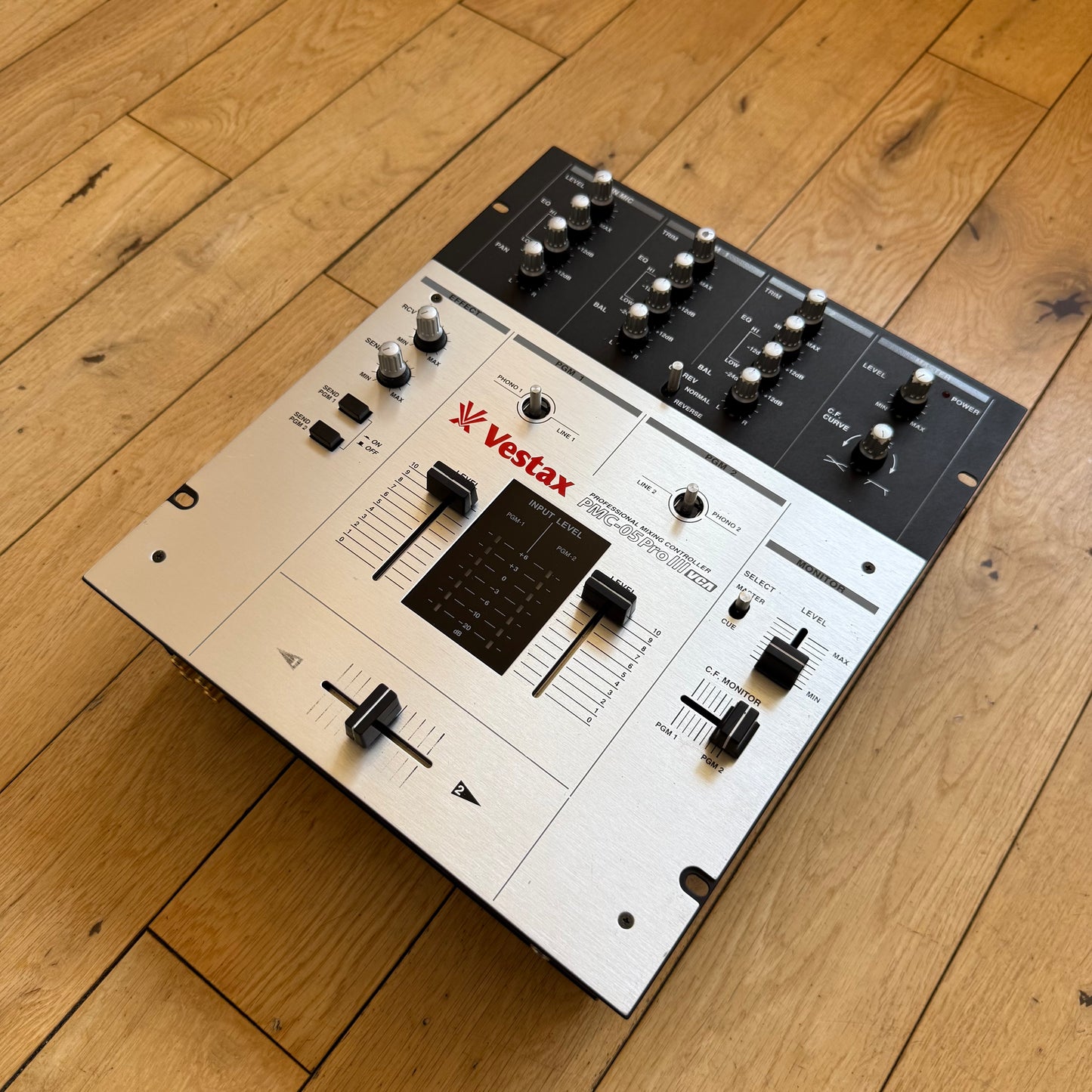 Vestax PMC-05 Pro III 3 VCA Clean Serviced Scratch DJ Mixer Inc AC-14 PSU