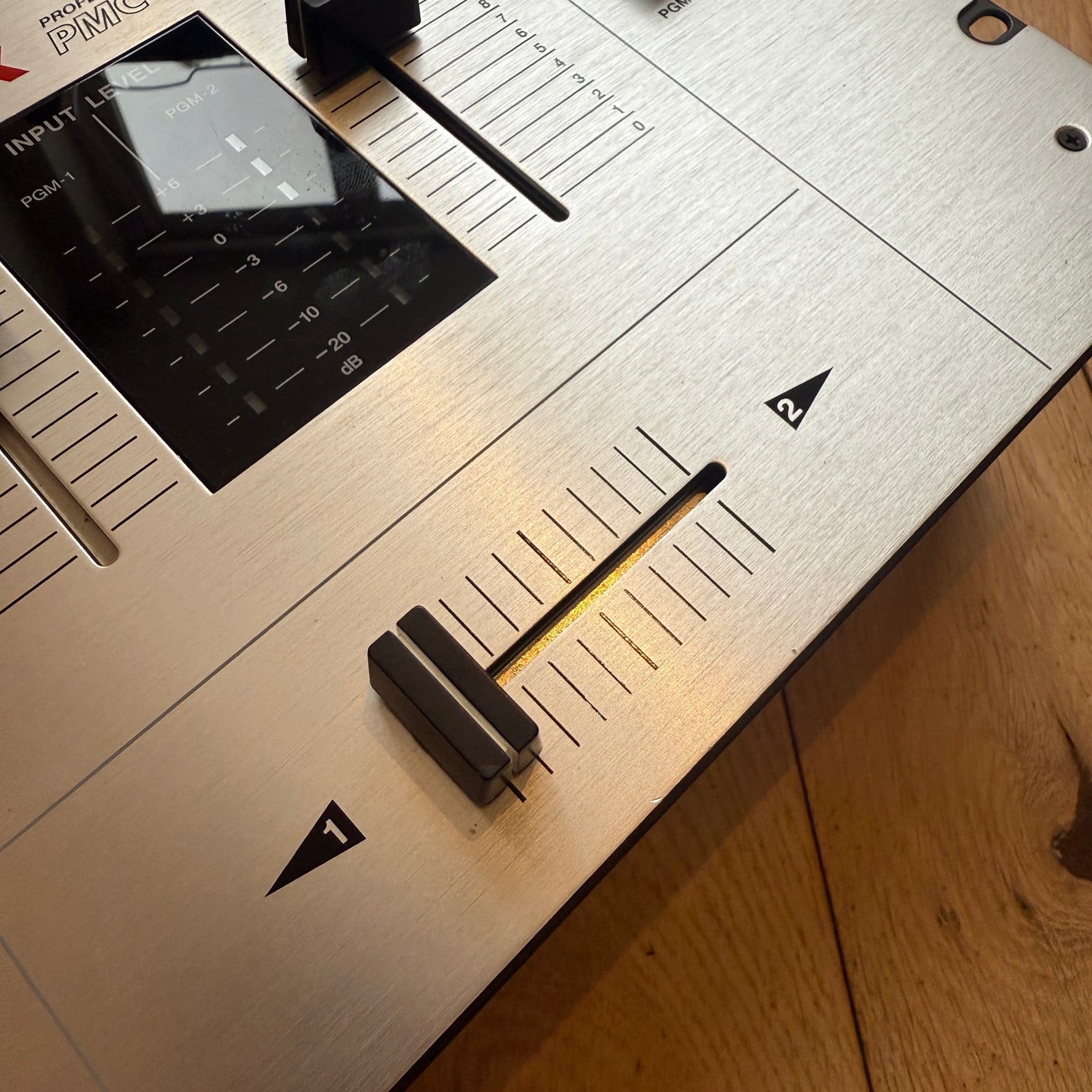 Vestax PMC-05 Pro III VCA Scratch Mixer | Serviced PSU