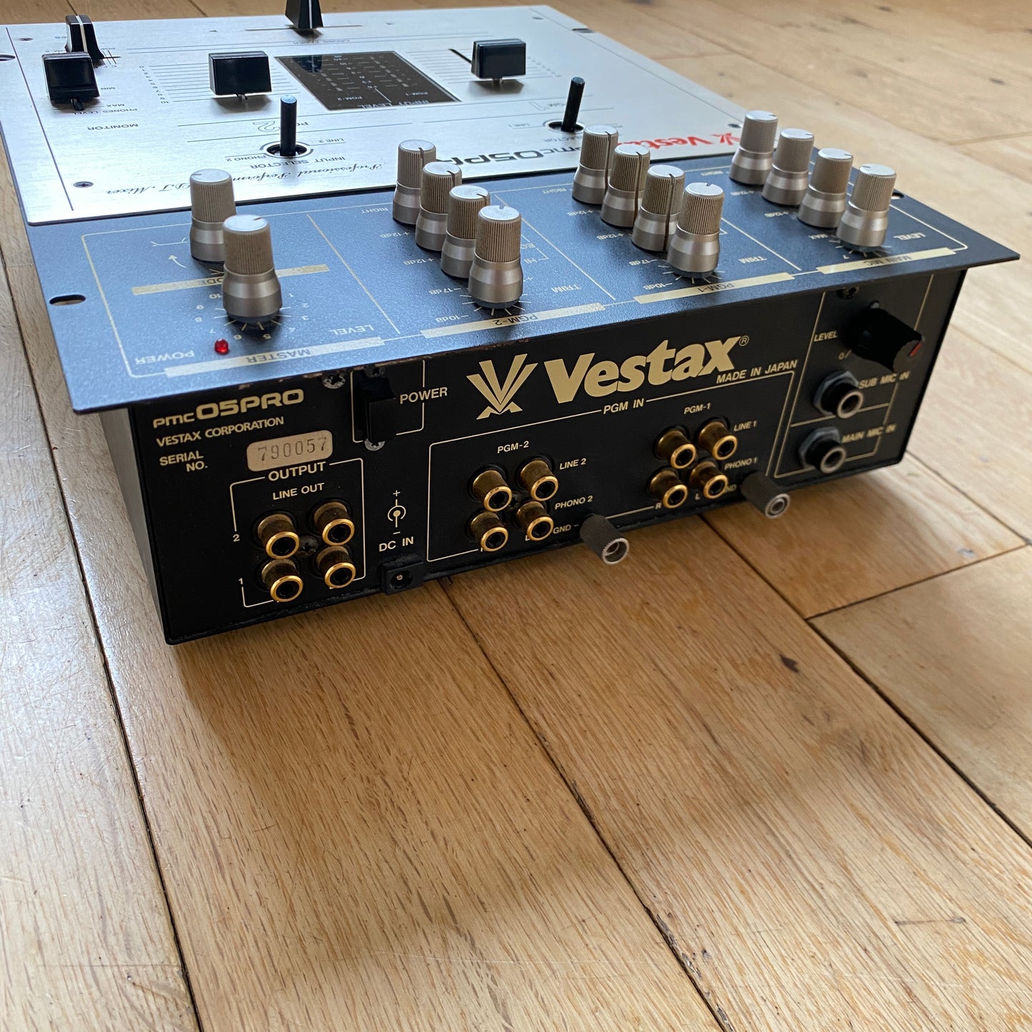 Vestax PMC-05 Pro I Scratch Mixer (Early)