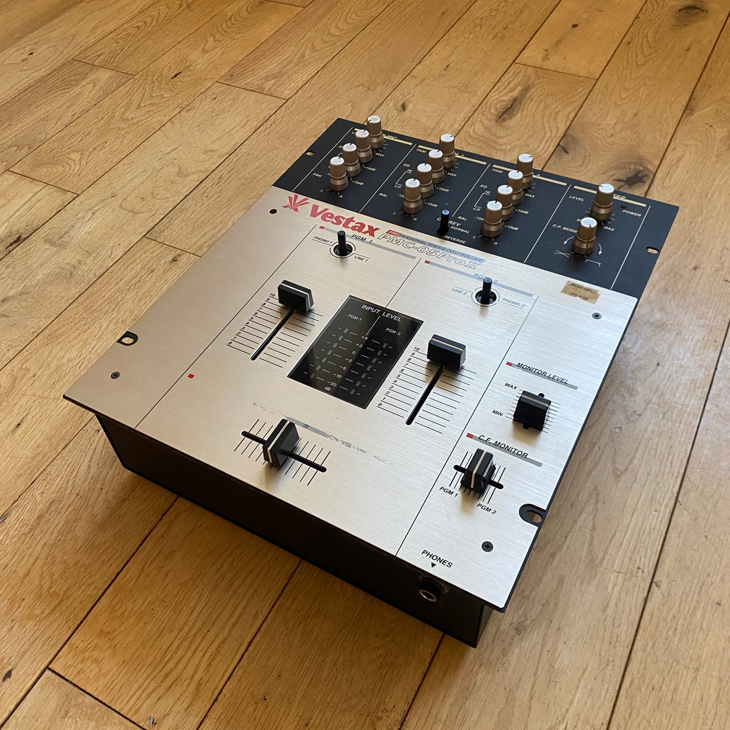 Vestax PMC-05 Pro II Scratch Mixer (Early)