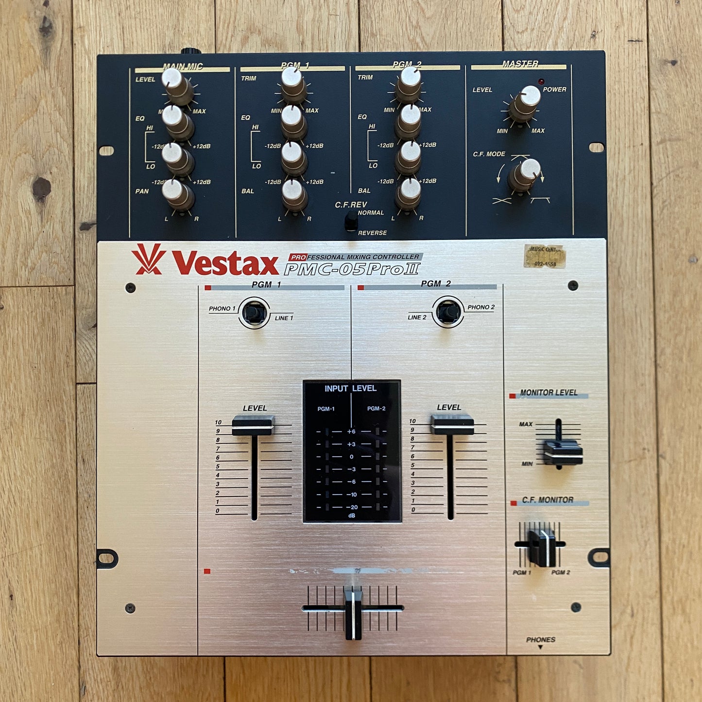 Vestax PMC-05 Pro II Scratch Mixer (Early)