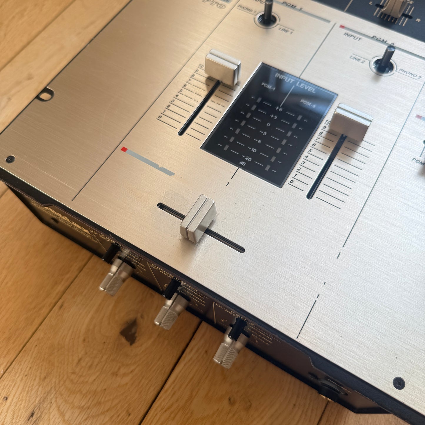 Vestax PMC-07 Pro Mixer Remix Serviced Mixer inc AC-12 PSU