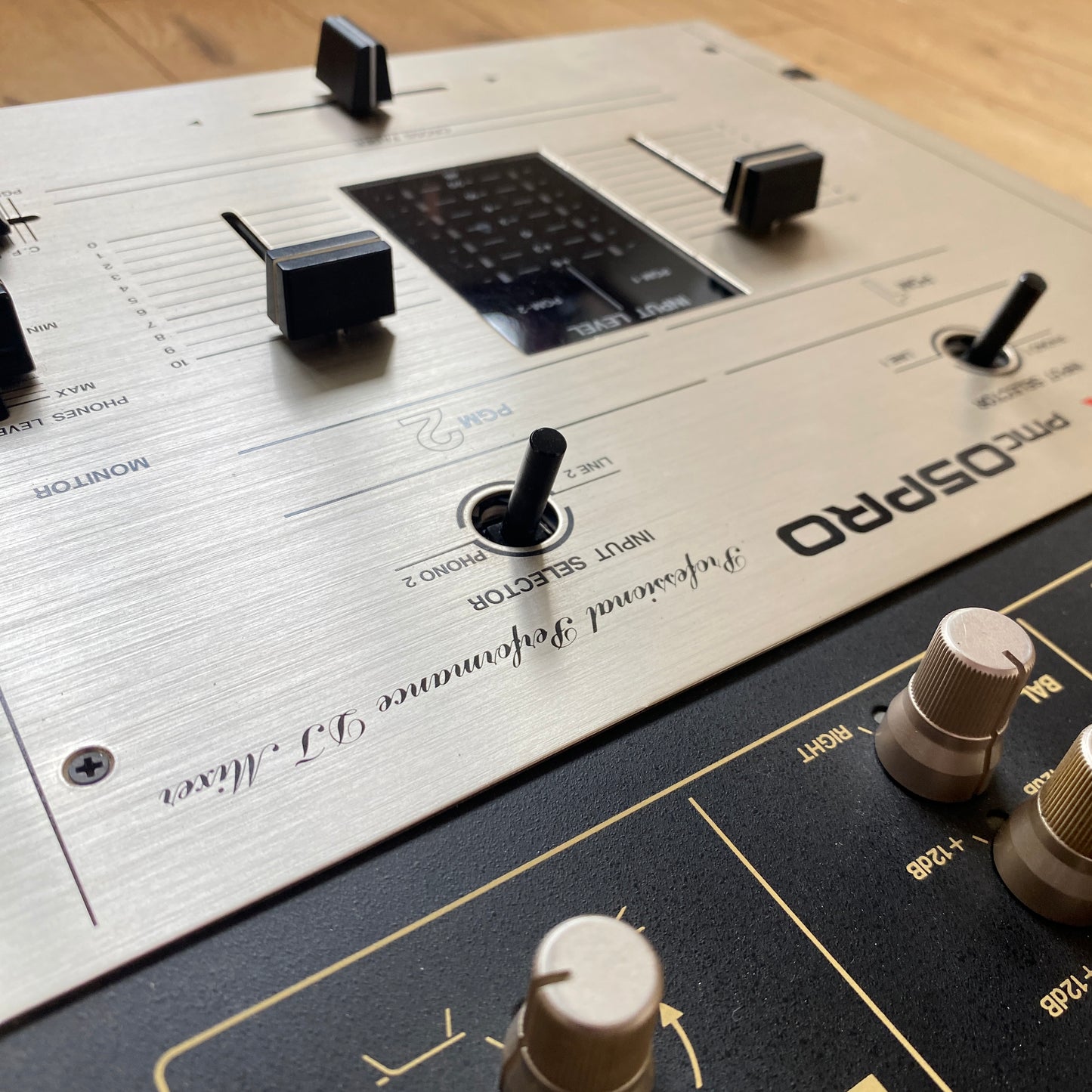 Vestax PMC-05 Pro I Scratch Mixer (Early)