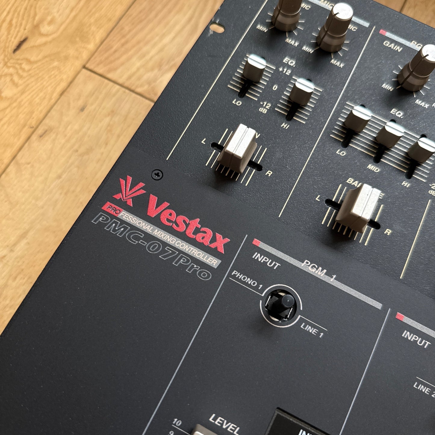 Vestax PMC-07 Pro Black MixerRemix Serviced Mixer inc AC-12 PSU S/N Unknown
