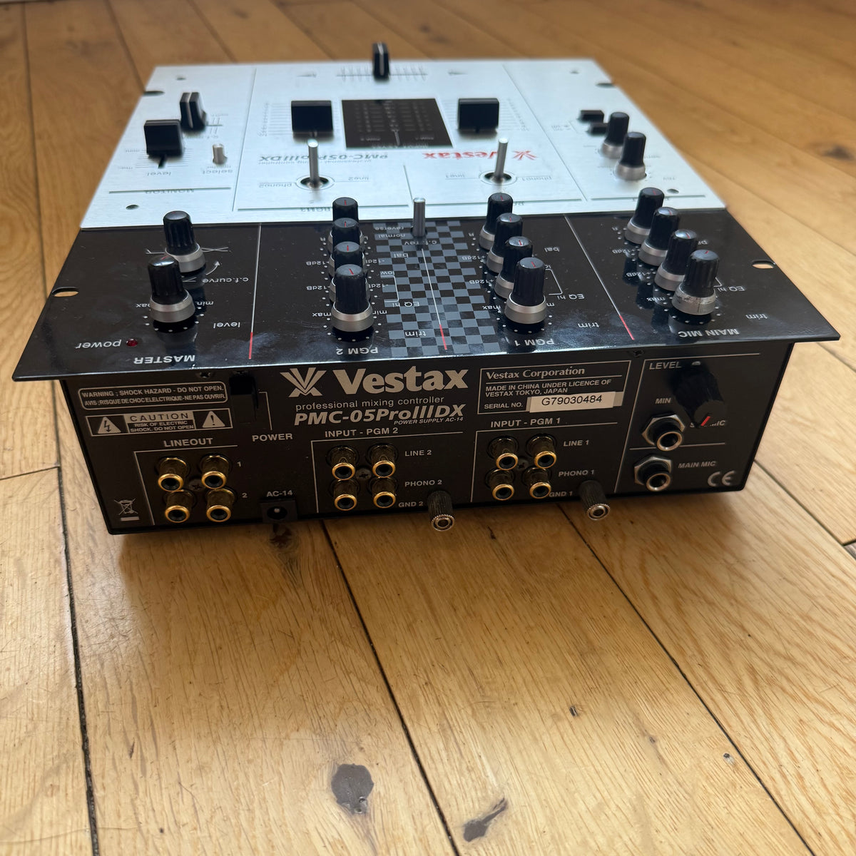 Vestax PMC-05 Pro III DX Serviced Scratch DJ Mixer Inc AC-14 PSU