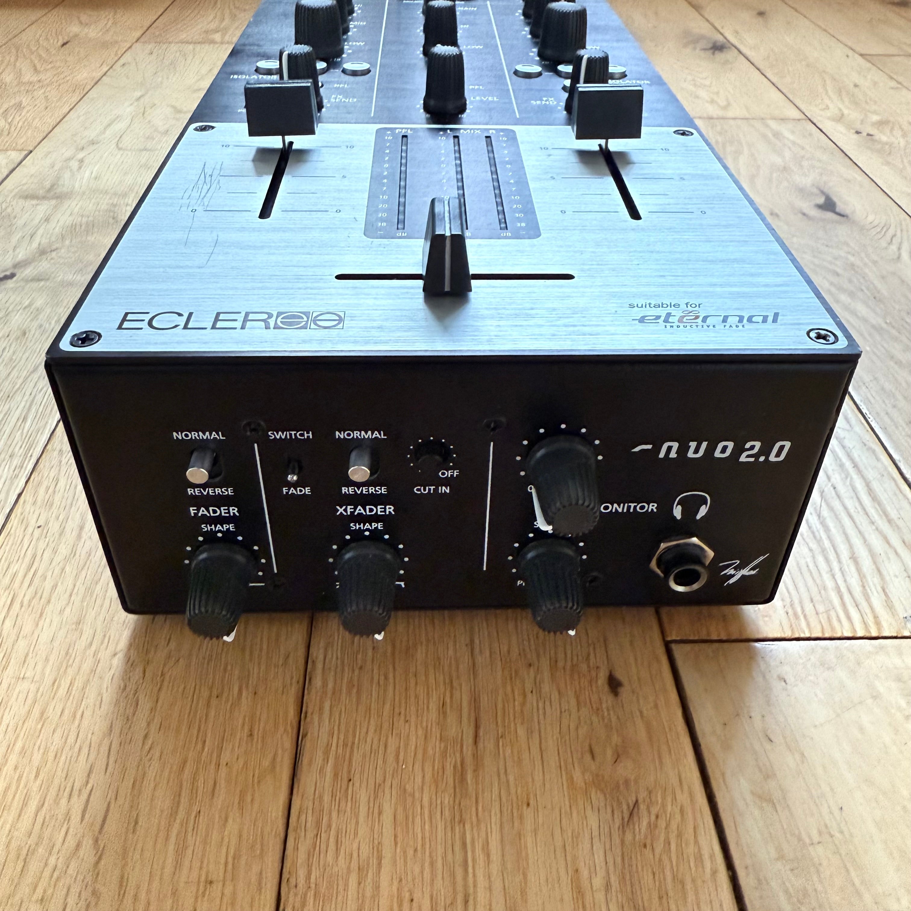 Ecler Nuo 2.0 2-Channel Serviced Mixer Ecler Nuo 2.0 2-Channel Serviced Mixer