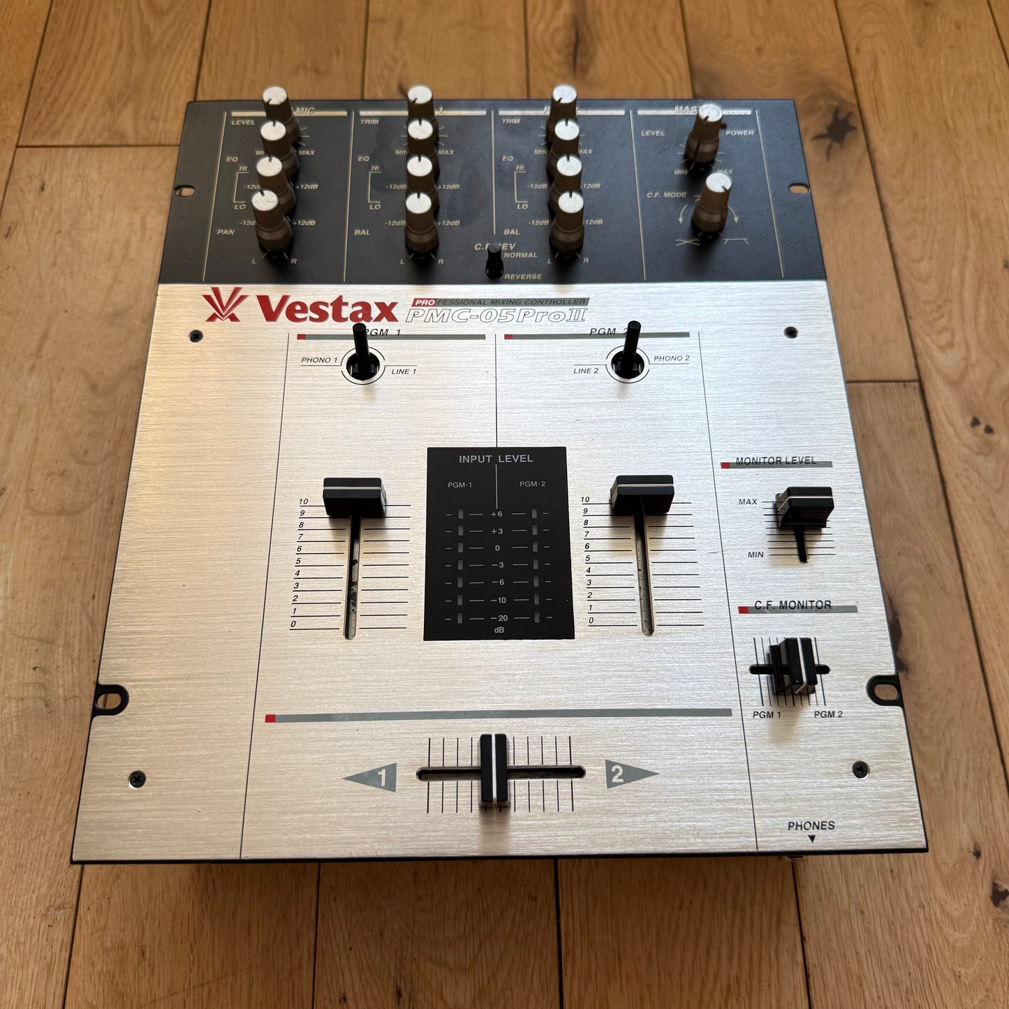 Vestax PMC-05 Pro II Super Clean Serviced Scratch Mixer with DC-15 PSU