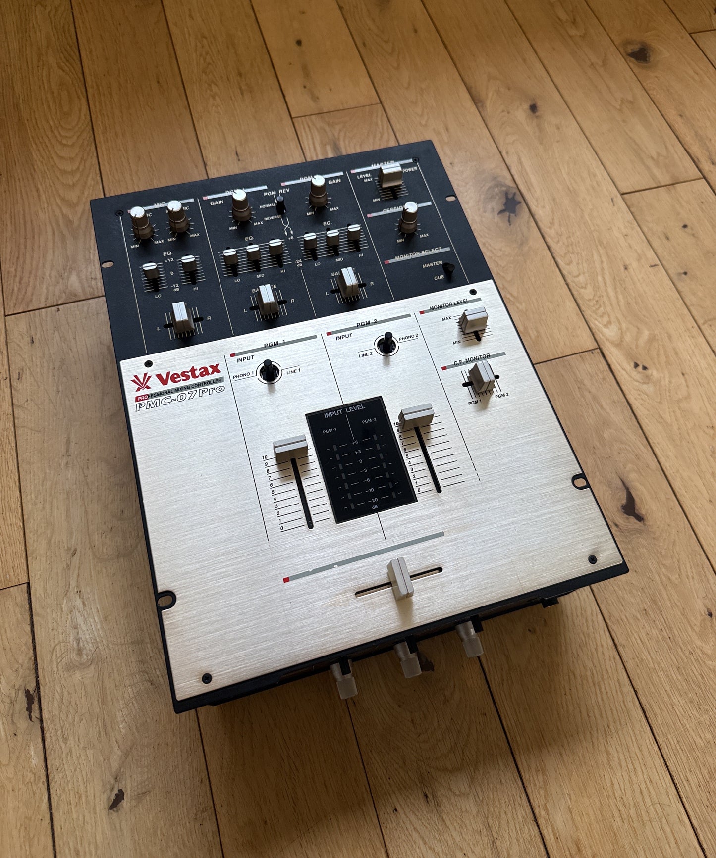 Vestax PMC-07 Pro Boxed & Serviced Mixer inc AC-12 PSU