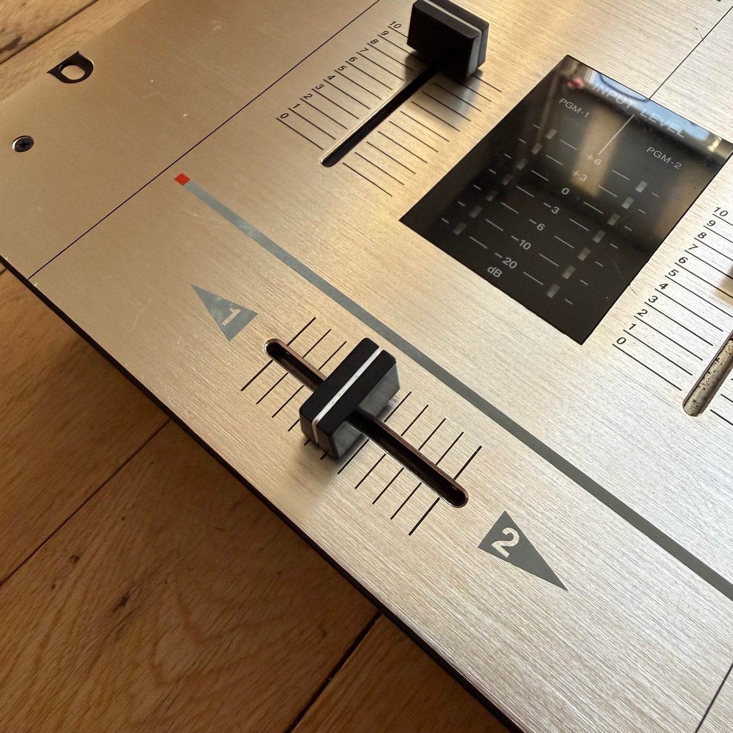 Vestax PMC-05 Pro II Super Clean Serviced Scratch Mixer with DC-15 PSU
