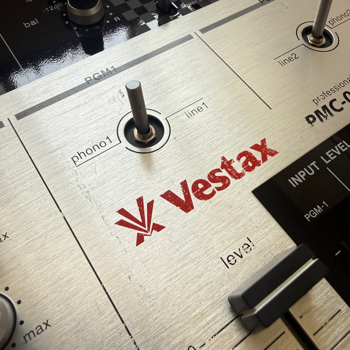 Vestax PMC-05 Pro III DX Serviced Scratch DJ Mixer Inc AC-14 PSU