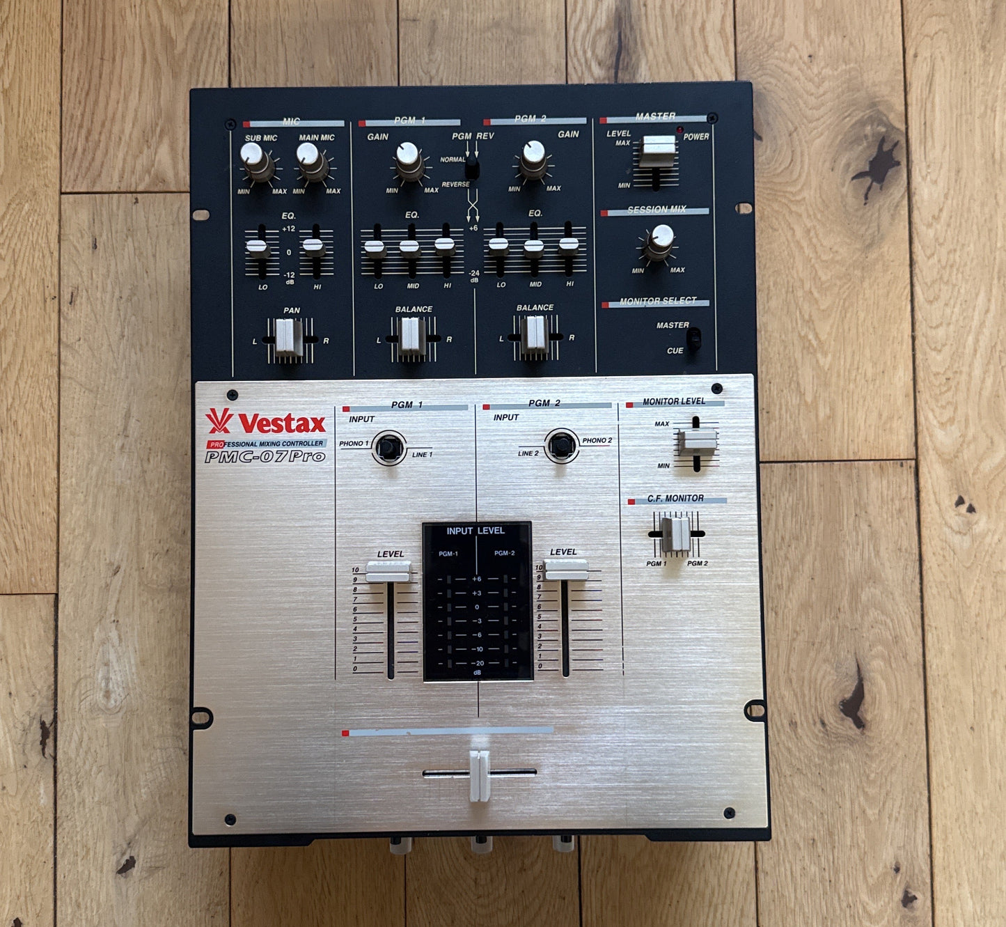 Vestax PMC-07 Pro Boxed & Serviced Mixer inc AC-12 PSU