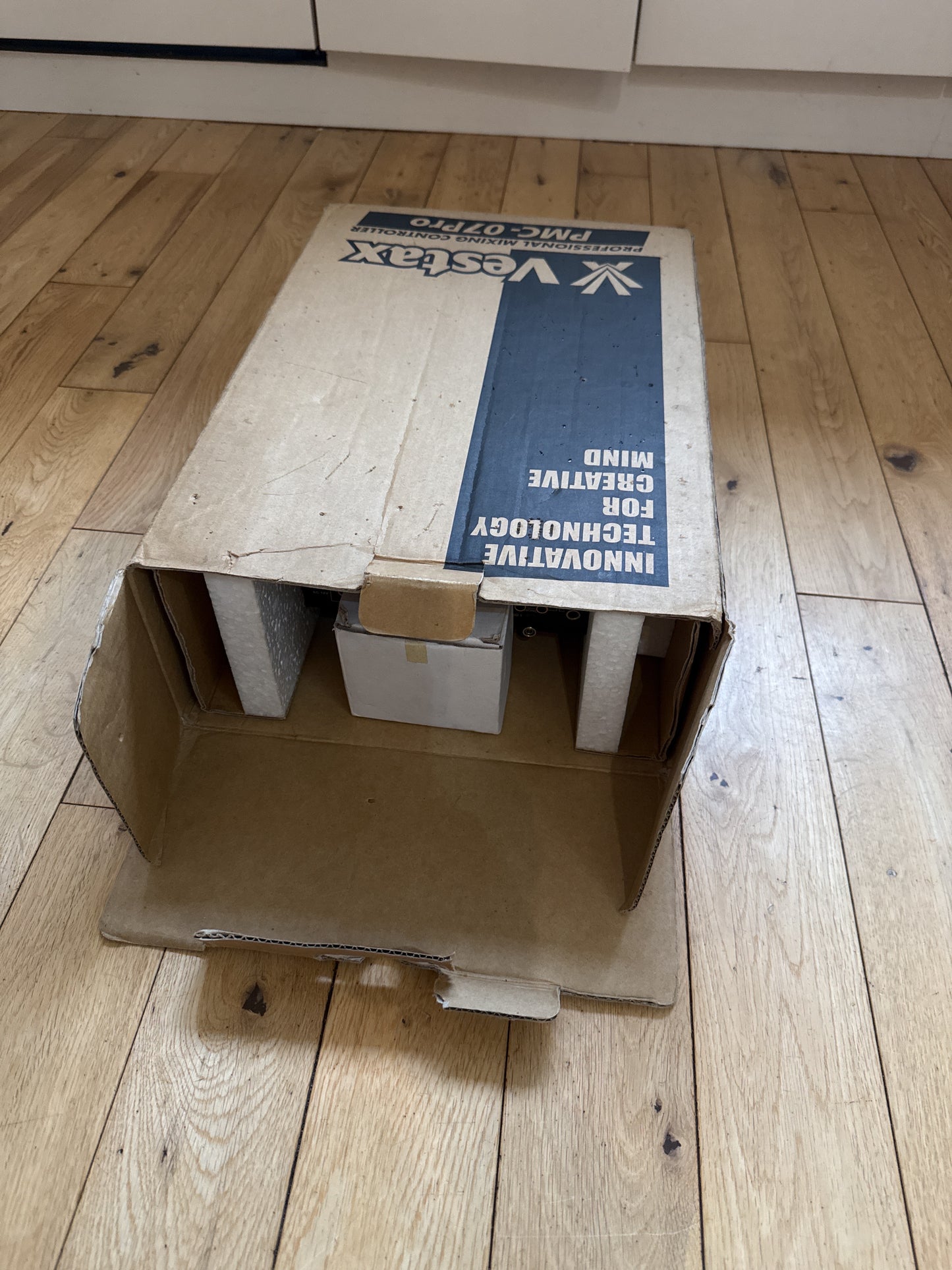 Vestax PMC-07 Pro Boxed & Serviced Mixer inc AC-12 PSU