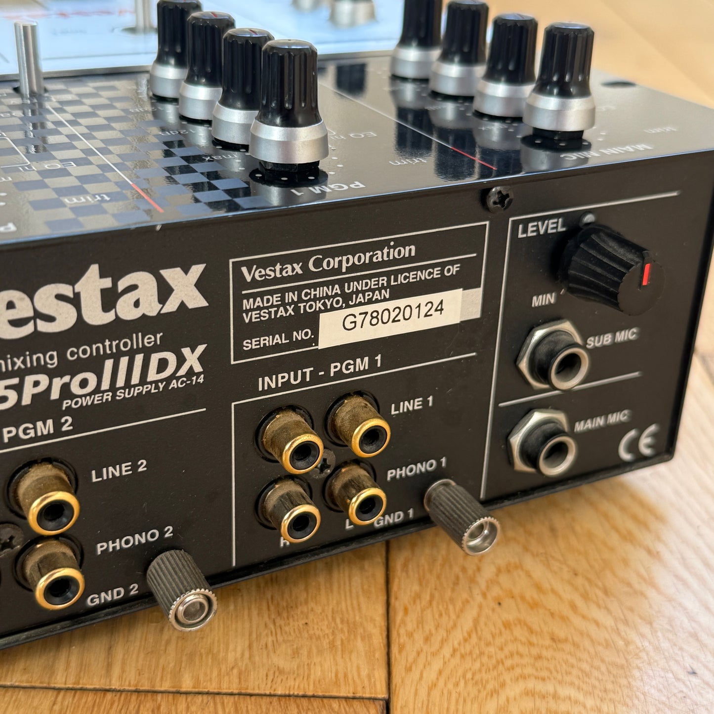 Vestax PMC-05 Pro III DX Boxed Clean Serviced Scratch DJ Mixer Inc AC-14 PSU