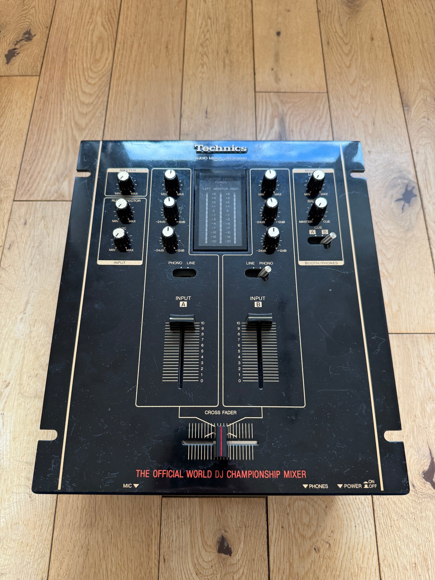 Technics SH-DJ1200 / SH-DX1200 Mixer Crossfader Bracket Upgrade