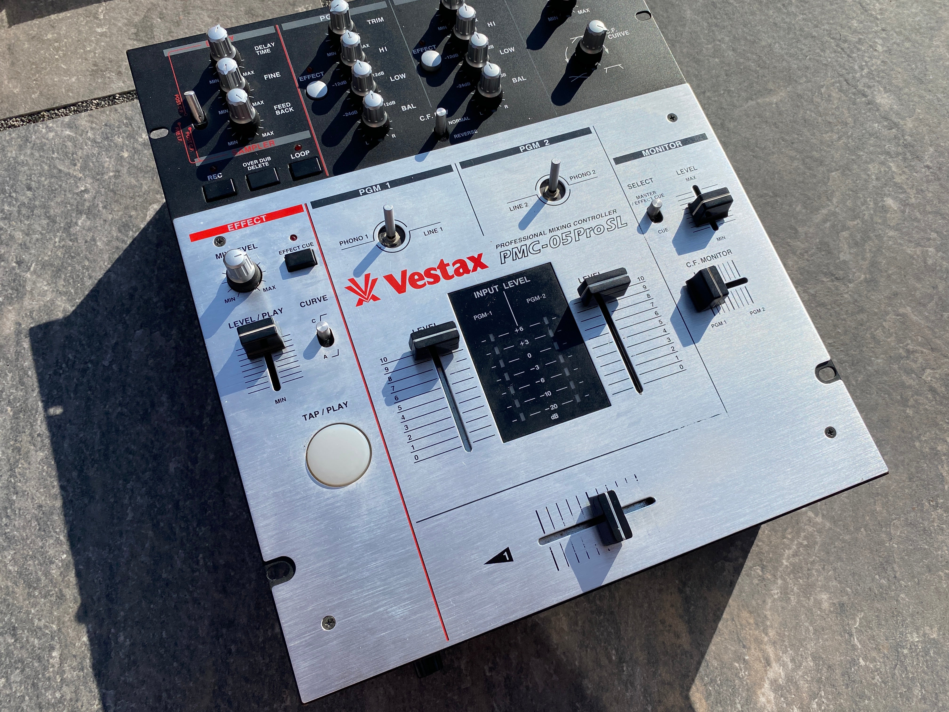 Vestax PMC-05 Pro SL Mixer